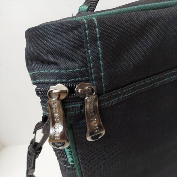 NEW Picnic Time Duet Wine Cheese Tote with Cheese Board, Knife, Corkscrew - Picture 4 of 14